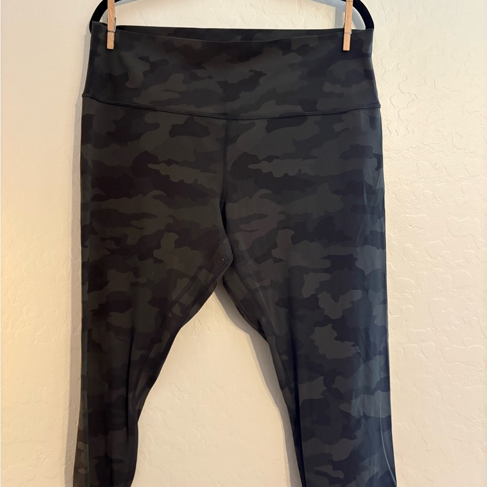 lululemon athletica Align Crop Green Black Camo High-Waist Leggings